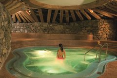 Liebes Rot-Flüh. Spa