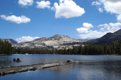 Wrights Lake, California