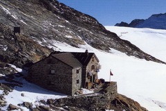 Dent Blanche Hut
