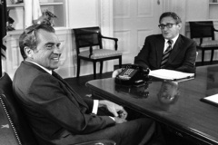 Kissinger, Nixon